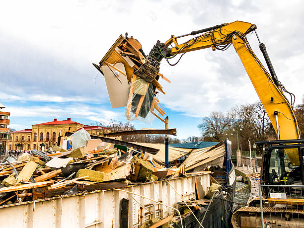 Best Garage Cleanout Services  in Bradford Woods, PA